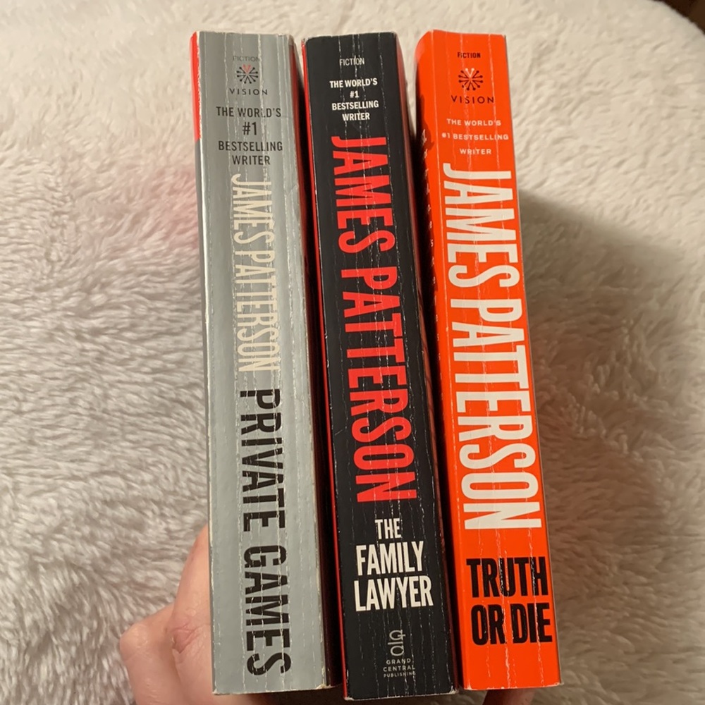 SALE!! 5 novel set of 5 books James Patterson
